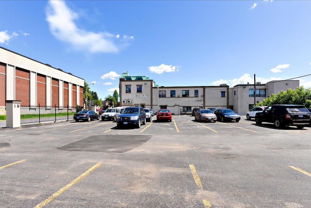 Ottawa Inn Hotel Exterior foto
